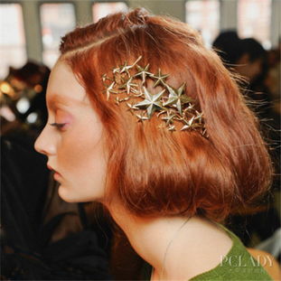 5款別致發飾吸睛搭法，輕松擺脫平庸路人感